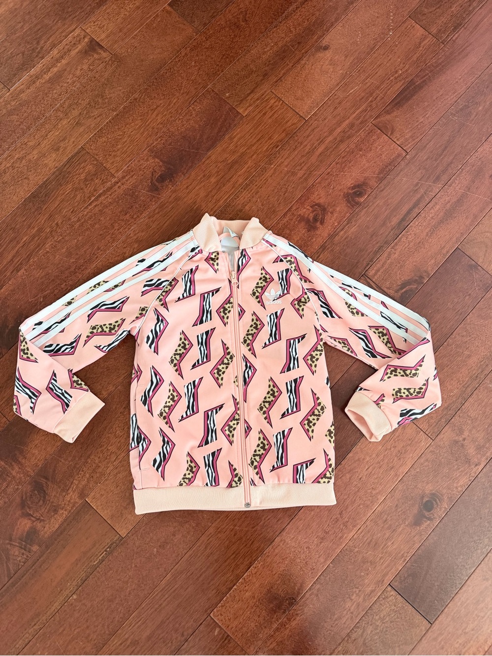 ADIDAS SUPERSTARS ANIMAL PRINT SUPERSTAR - Training jacket glow pink